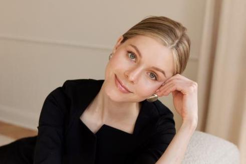 Разговор с Валерией Комогорцевой